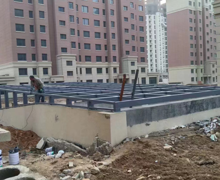 鋼結(jié)構(gòu)